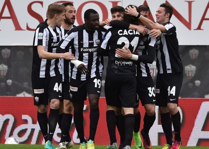 11BET Tip bóng đá Pisa vs Frosinone – hôm nay 29/12/2019